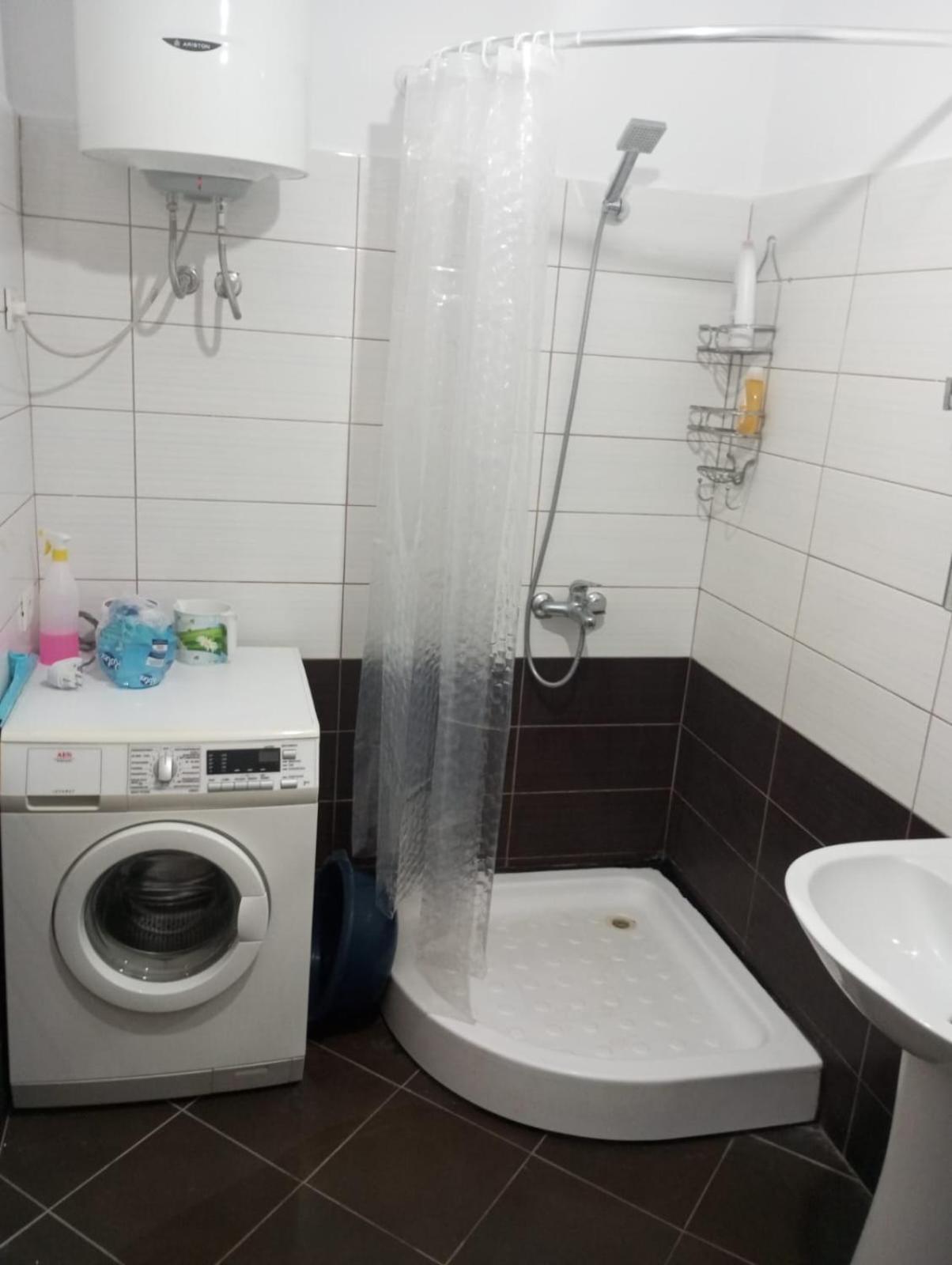 Maksimilian Apartament Durrës Eksteriør billede