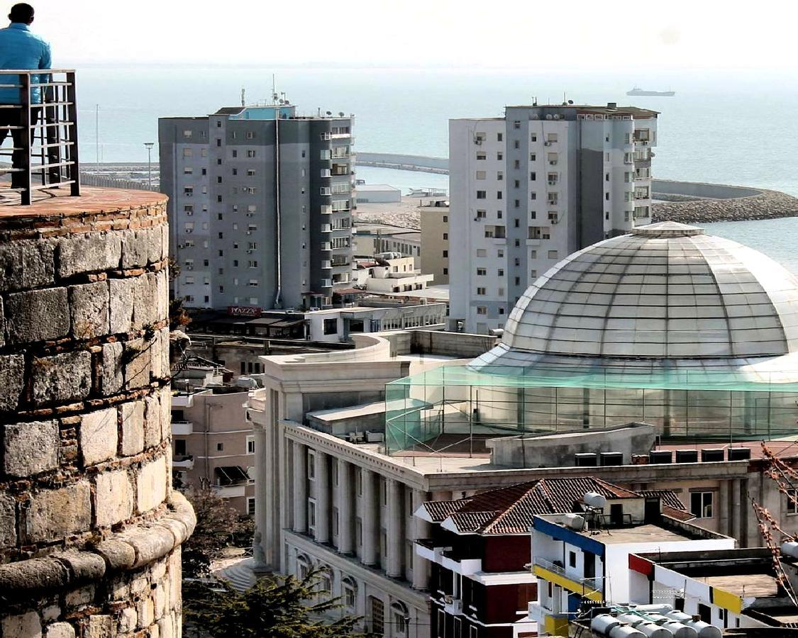 Maksimilian Apartament Durrës Eksteriør billede