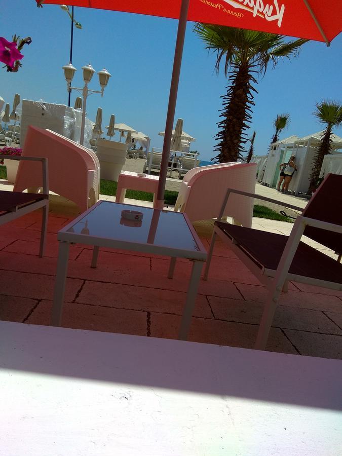 Maksimilian Apartament Durrës Eksteriør billede