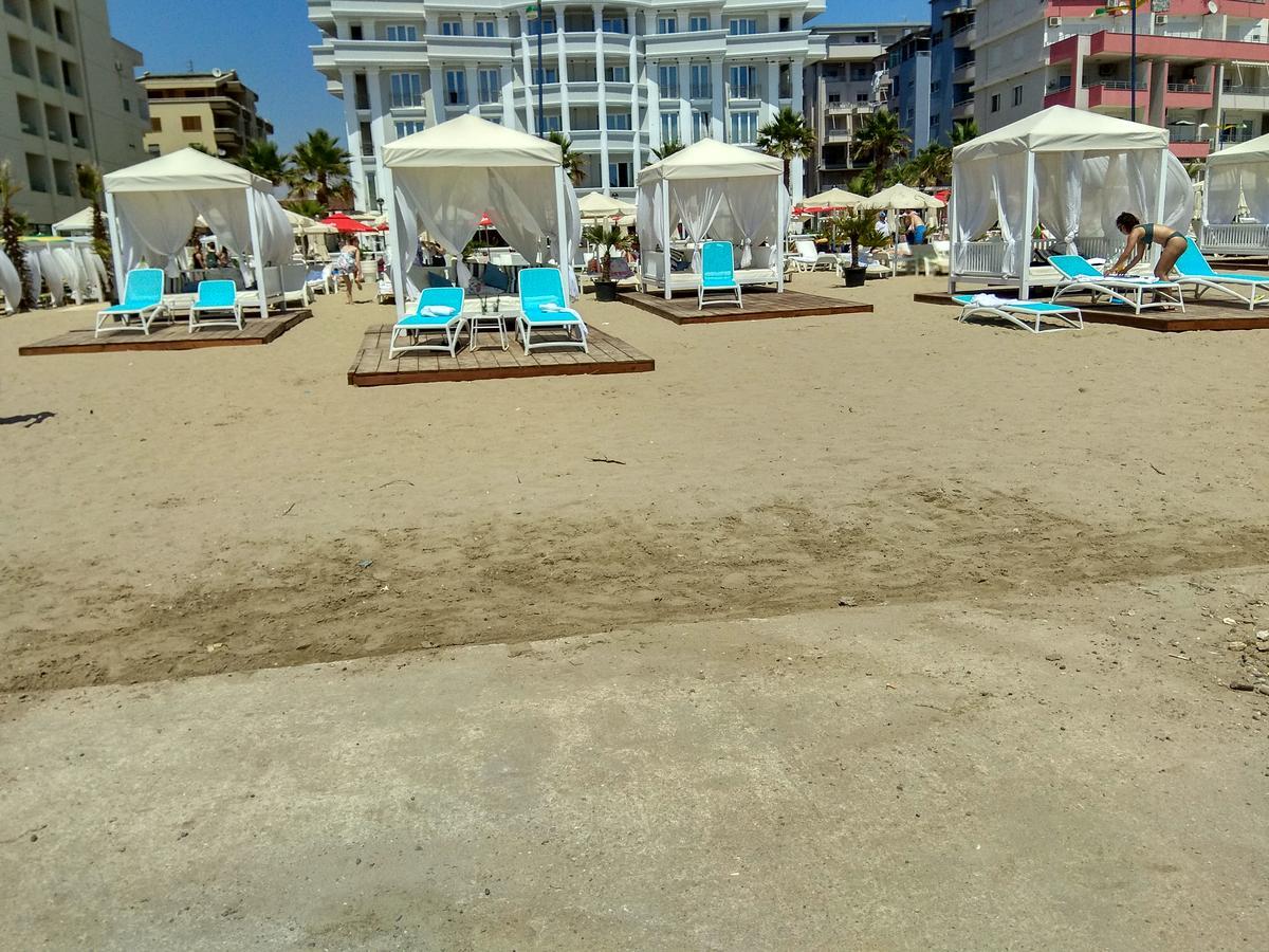 Maksimilian Apartament Durrës Eksteriør billede
