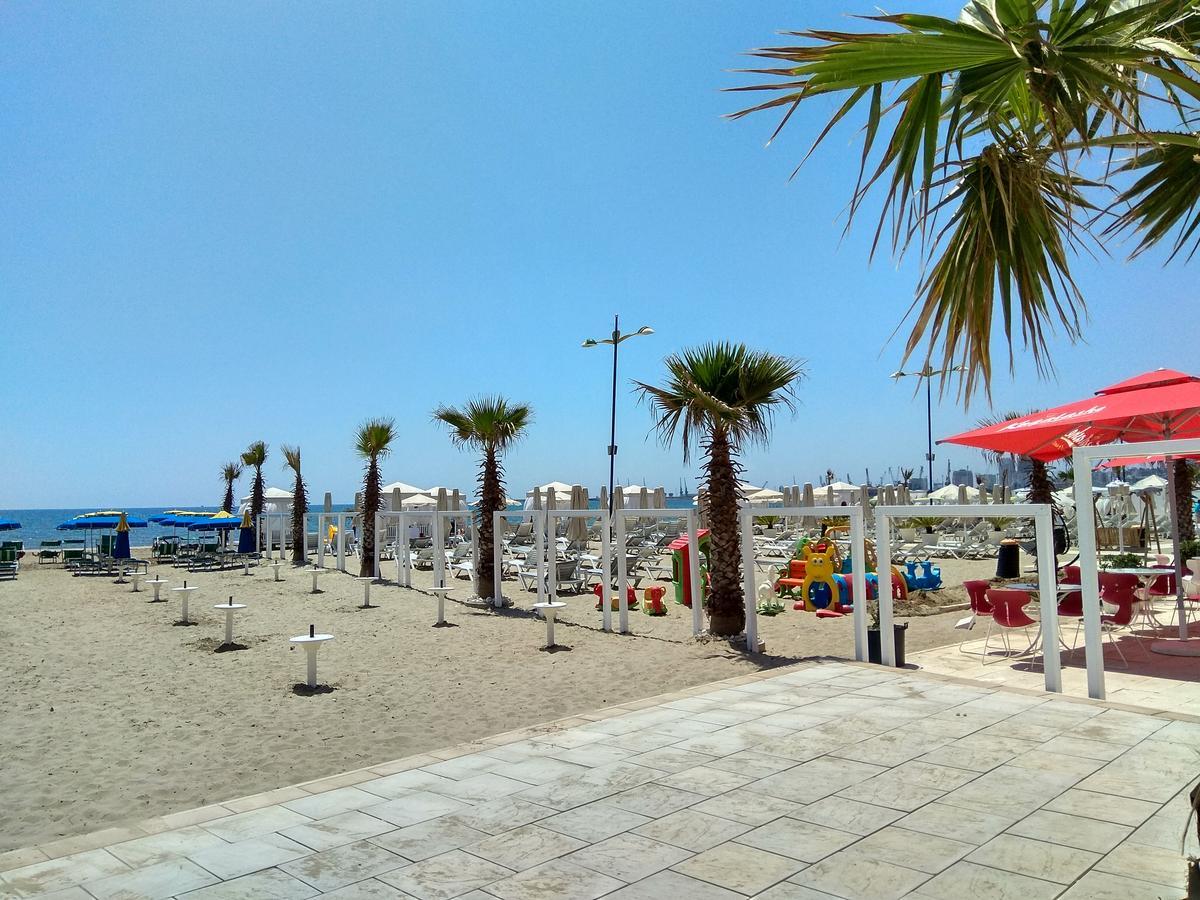 Maksimilian Apartament Durrës Eksteriør billede